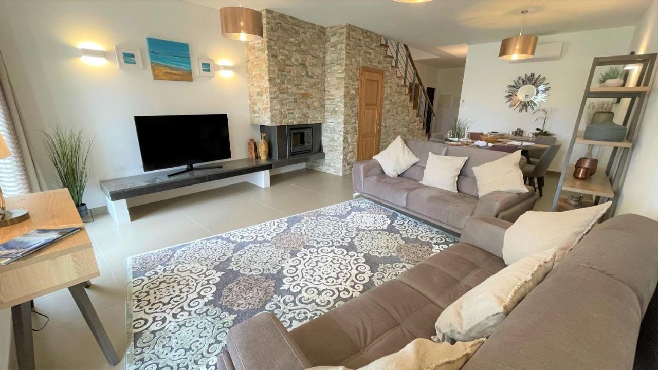 Villa Cascata, 3 Bedroom, Pool, Close To Olhos De Agua アルブフェイラ エクステリア 写真