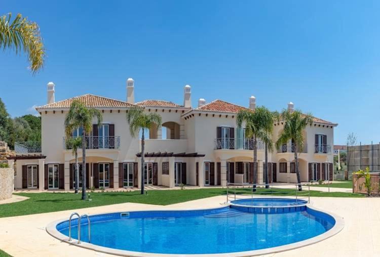 Villa Cascata, 3 Bedroom, Pool, Close To Olhos De Agua アルブフェイラ エクステリア 写真