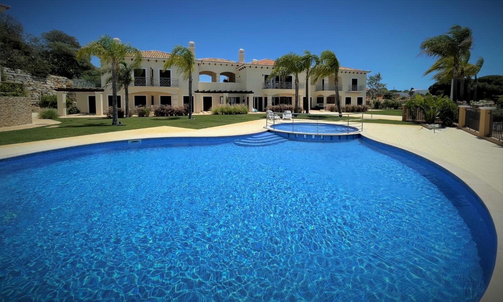 Villa Cascata, 3 Bedroom, Pool, Close To Olhos De Agua アルブフェイラ エクステリア 写真